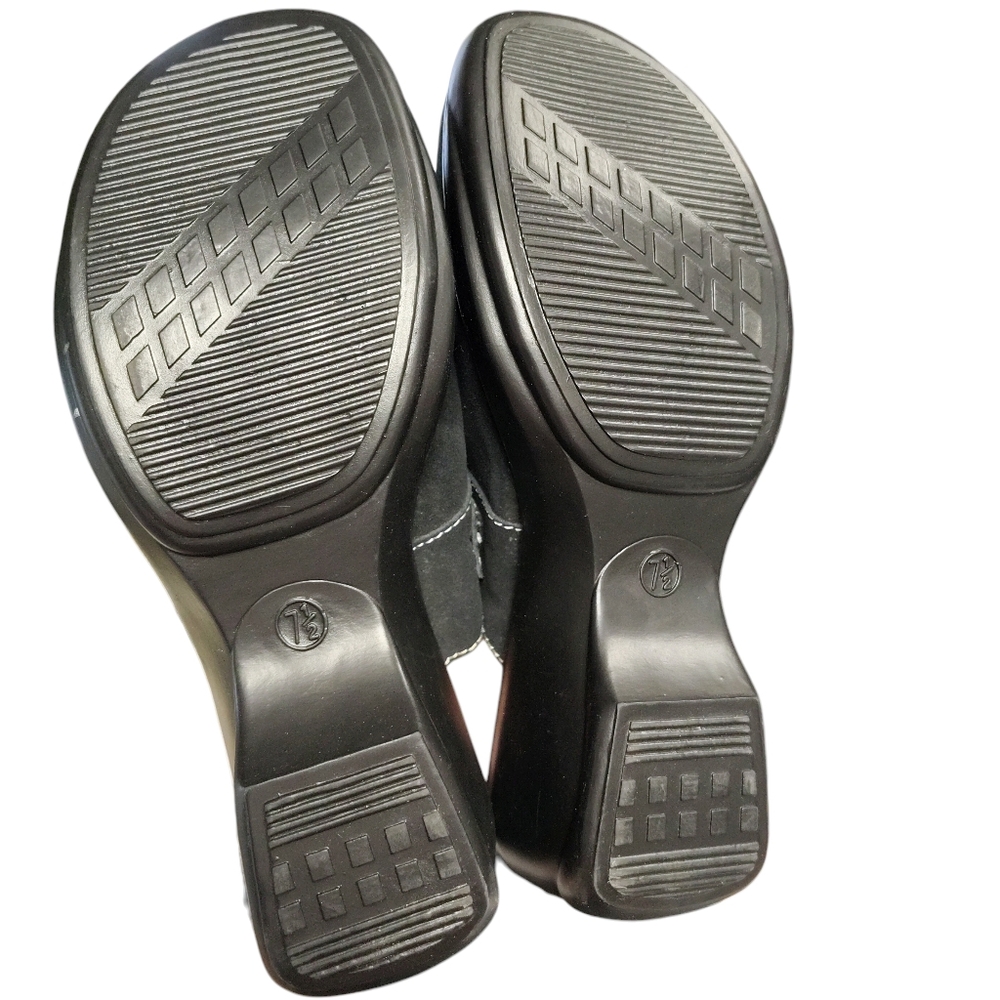 Nickels Clogs - Picture 5 of 7